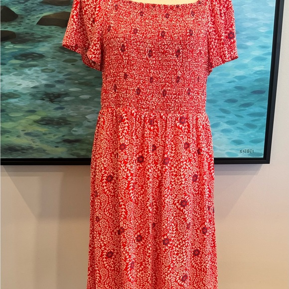 NWT Talbots Flowing Branches Smocked Dress Size PL - Picture 2 of 9